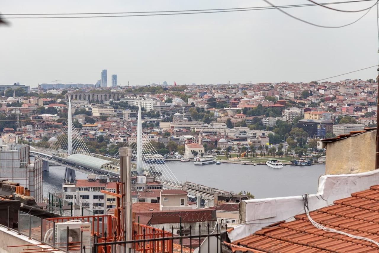 Renovated Apartment At The Heart Of Istanbul With Huge Terrace Exterior foto